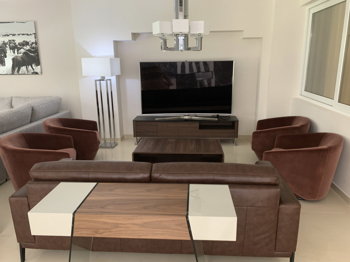 6 Bed Apartment for sale in Puerto Banús Costa Del Sol, Málaga, Spain
