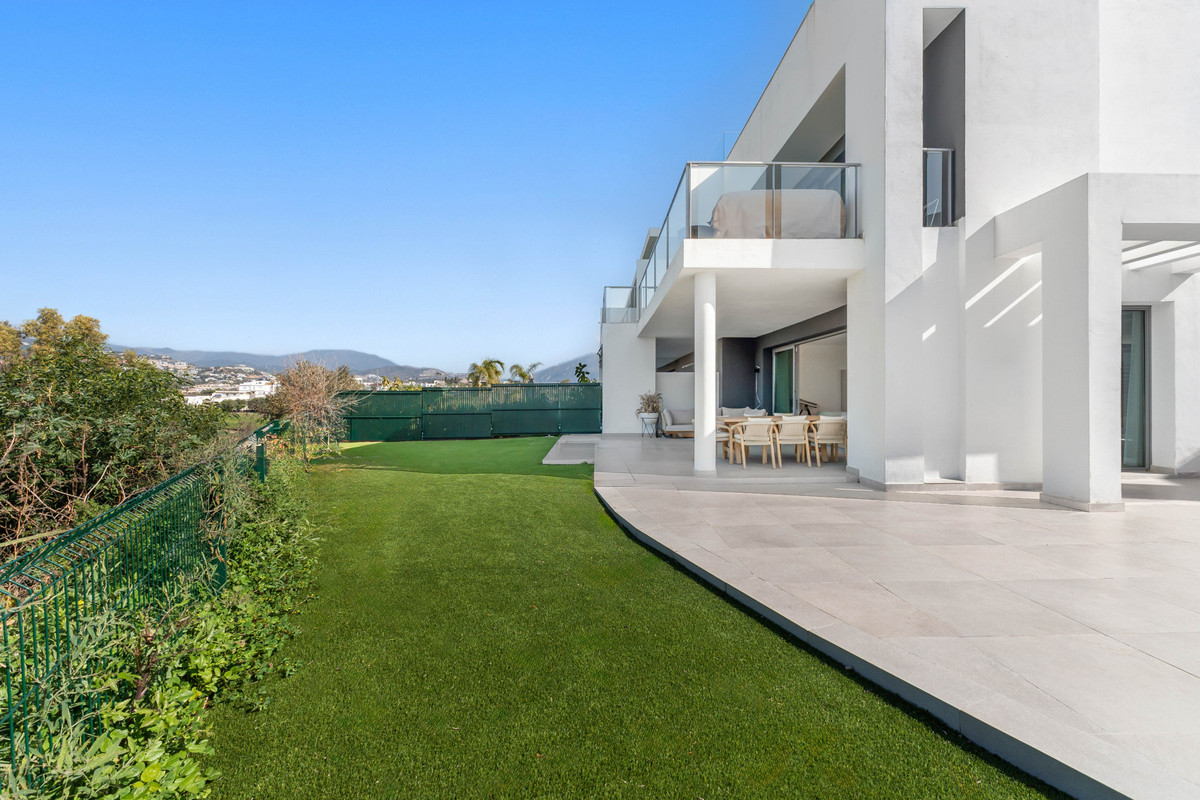 Se vende Pareada de 3 dormitorios en Costa Del Sol, Málaga, España