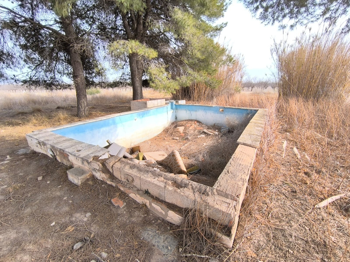 Se vende Terreno con Ruina de 2 dormitorios en Costa Blanca, Alicante, España