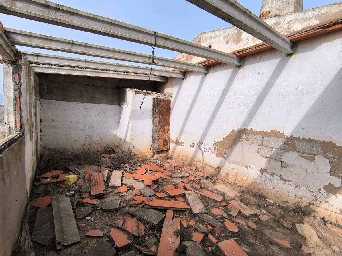 Se vende Terreno con Ruina de 2 dormitorios en Costa Blanca, Alicante, España