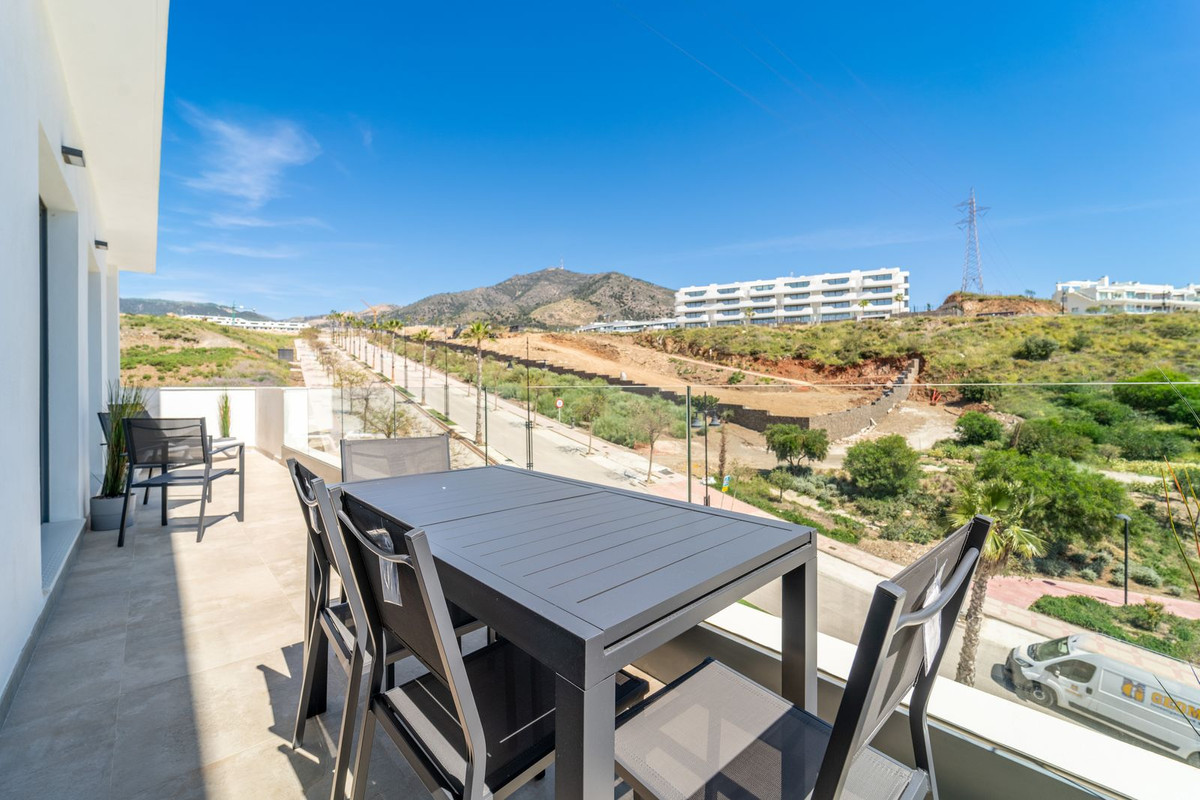 3 Bed Apartment for sale in Fuengirola Costa Del Sol, Málaga, Spain
