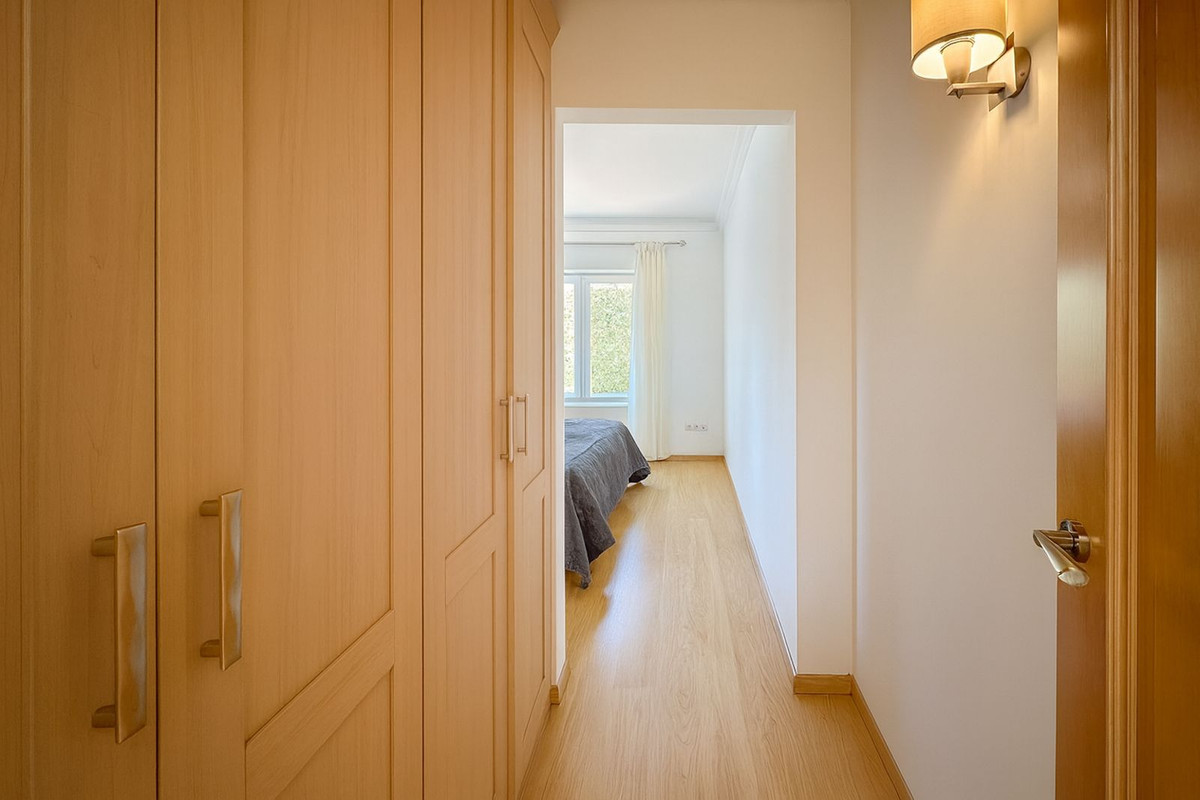 4 Bed Townhouse for sale in Cerros Del Aguila Costa Del Sol, Málaga, Spain