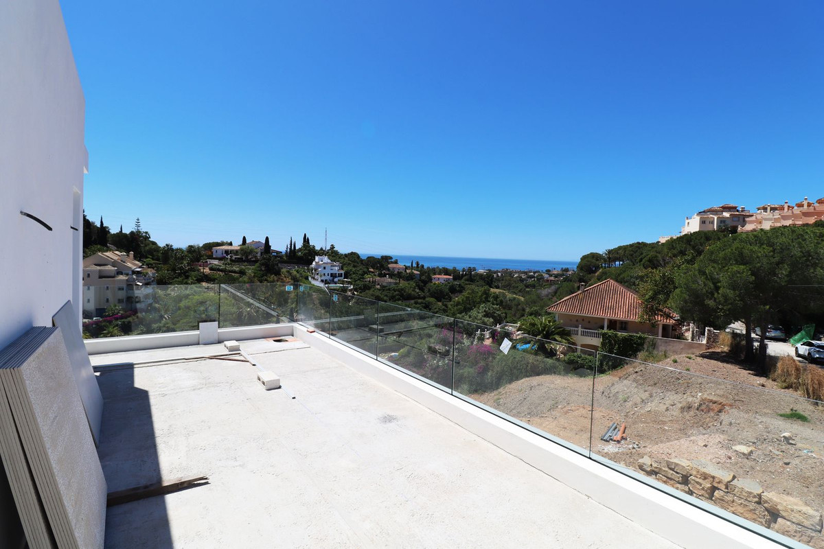 Se vende Villa - Chalet de 4 dormitorios en Costa Del Sol, Málaga, España