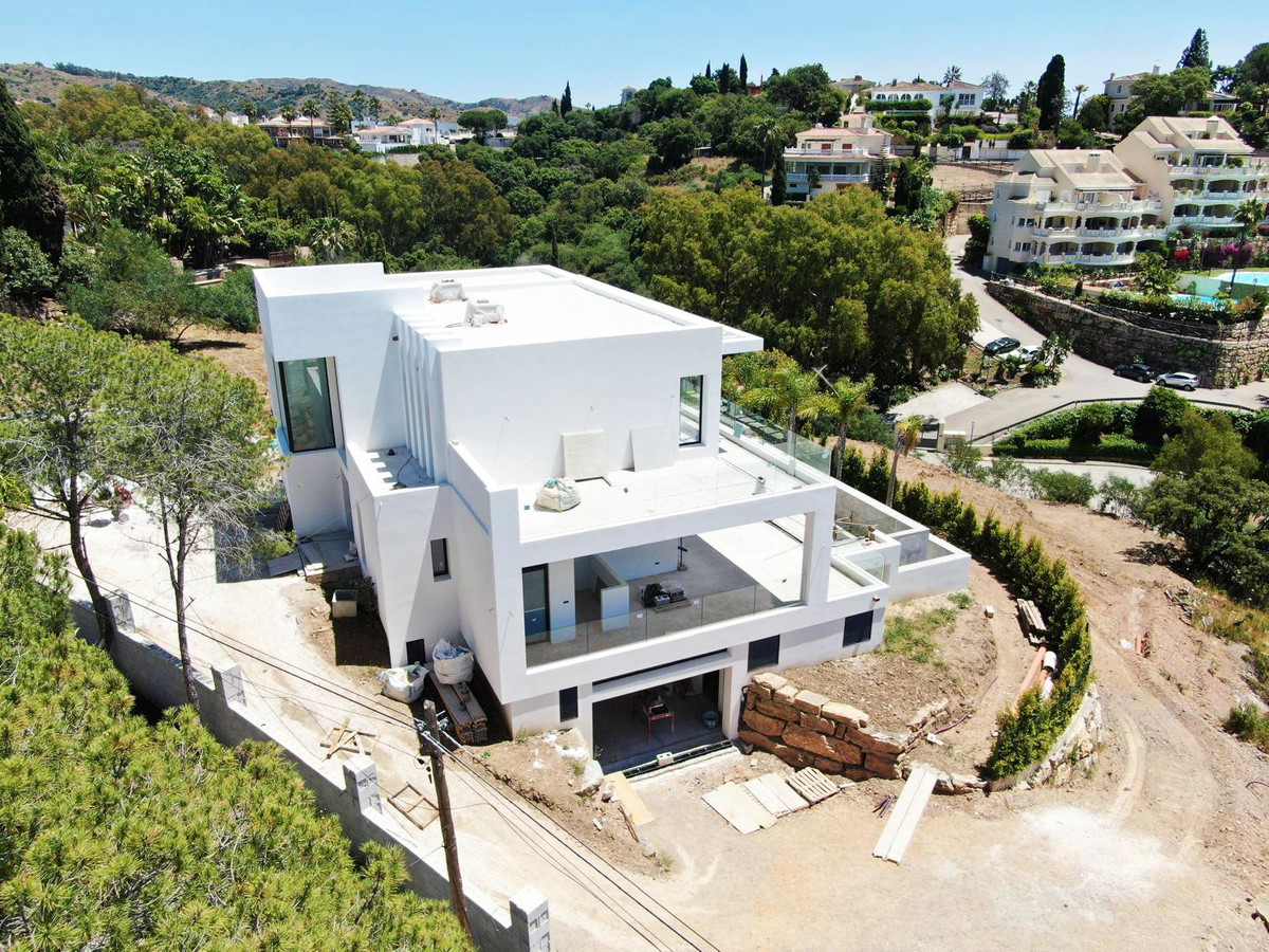 Se vende Villa - Chalet de 4 dormitorios en Costa Del Sol, Málaga, España