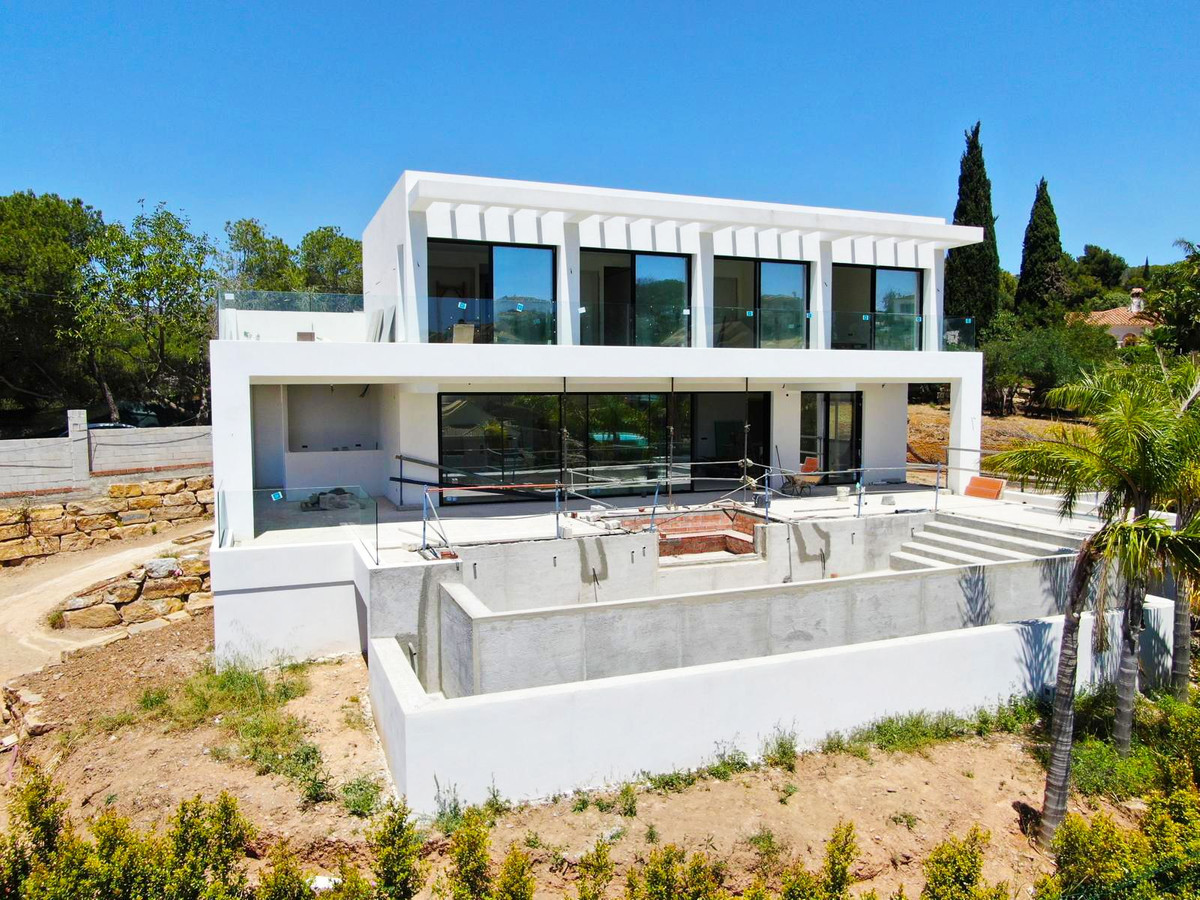 Se vende Villa - Chalet de 4 dormitorios en Costa Del Sol, Málaga, España