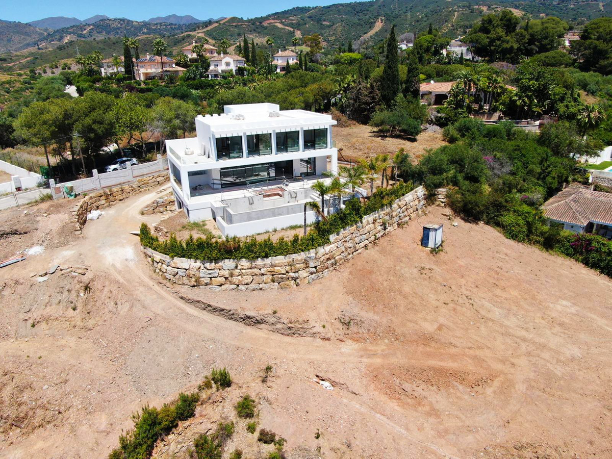 Se vende Villa - Chalet de 4 dormitorios en Costa Del Sol, Málaga, España