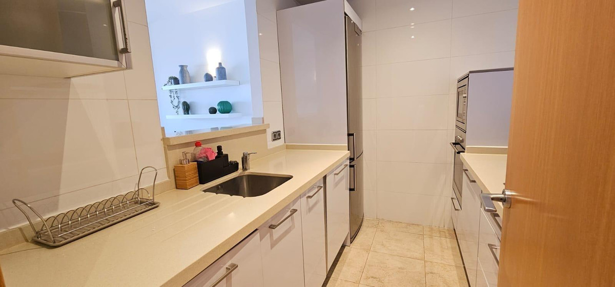 3 Bed Apartment for sale in Benalmadena Costa Del Sol, Málaga, Spain
