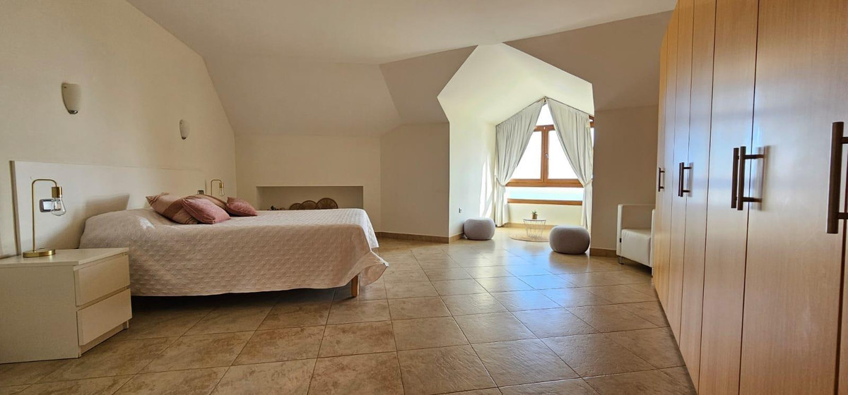 3 Bed Apartment for sale in Benalmadena Costa Del Sol, Málaga, Spain