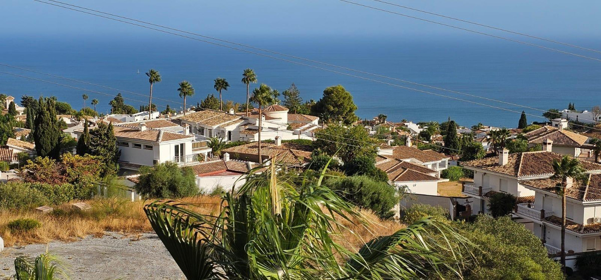 3 Bed Apartment for sale in Benalmadena Costa Del Sol, Málaga, Spain