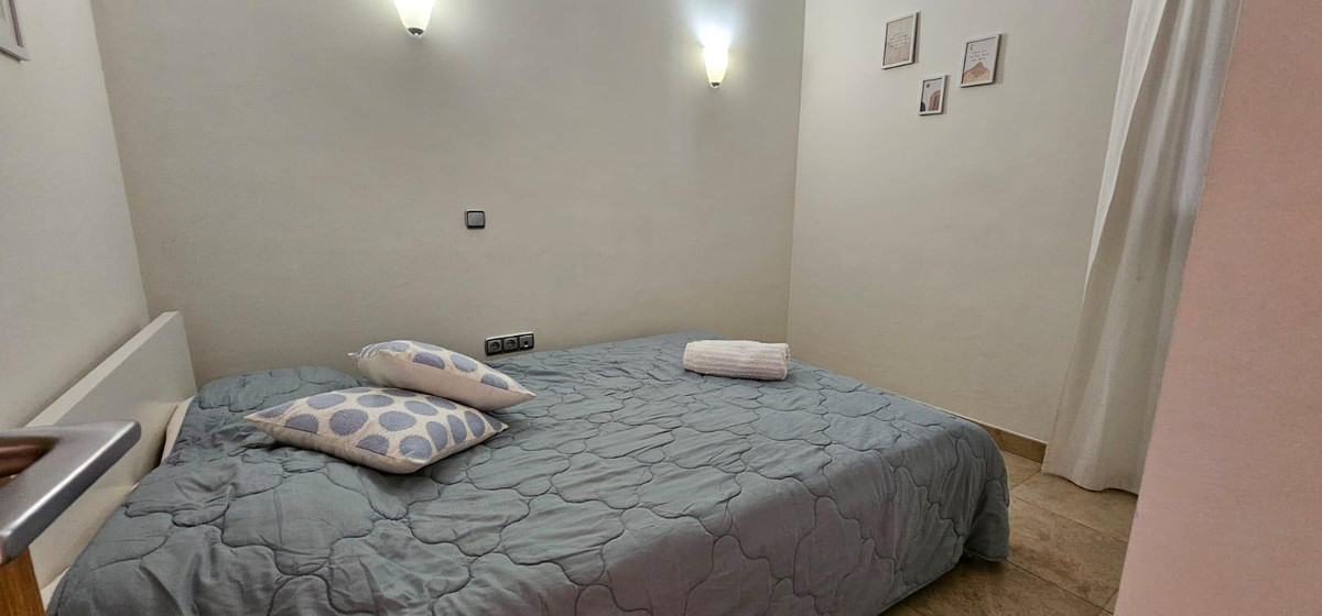 3 Bed Apartment for sale in Benalmadena Costa Del Sol, Málaga, Spain