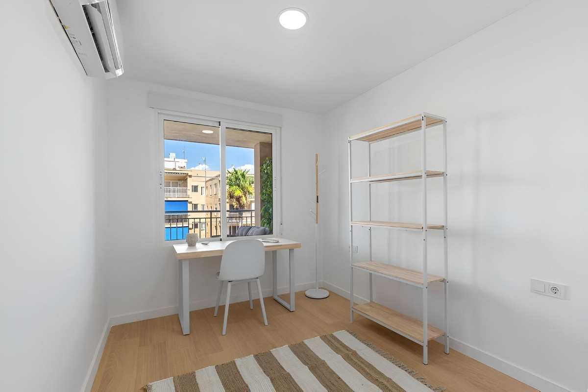Se vende Apartamento Planta Media de 3 dormitorios en Costa Blanca, Alicante, España
