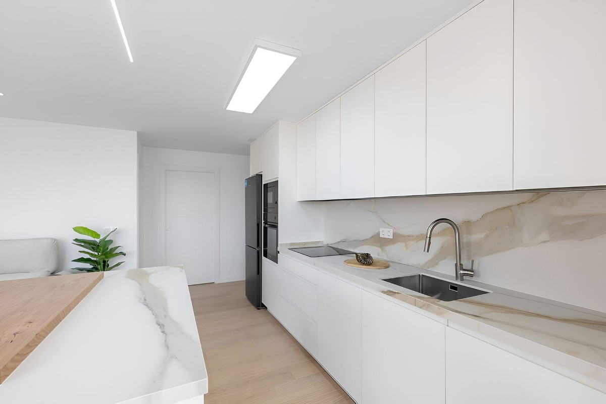 Se vende Apartamento Planta Media de 3 dormitorios en Costa Blanca, Alicante, España