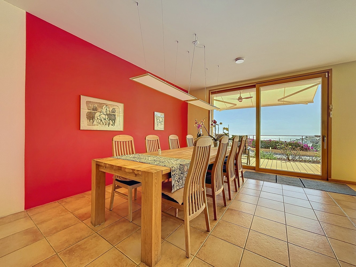 Se vende Villa - Chalet de 3 dormitorios en Costa Del Sol East, Málaga, España