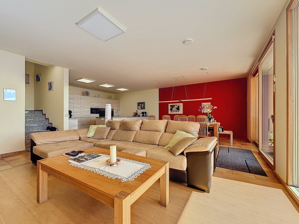 Se vende Villa - Chalet de 3 dormitorios en Costa Del Sol East, Málaga, España