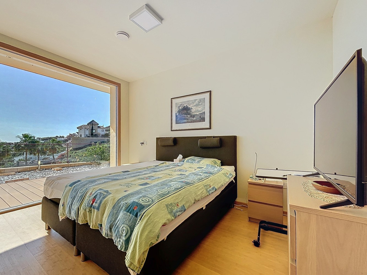 Se vende Villa - Chalet de 3 dormitorios en Costa Del Sol East, Málaga, España