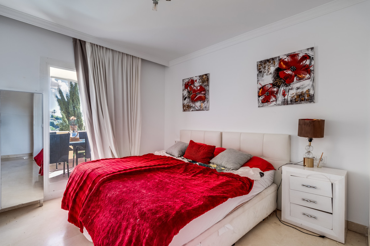 Se vende Apartamento Planta Media de 3 dormitorios en Costa Del Sol, Málaga, España