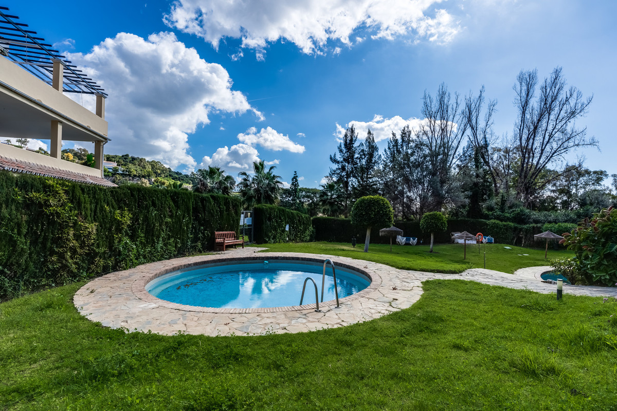 Se vende Apartamento Planta Media de 3 dormitorios en Costa Del Sol, Málaga, España