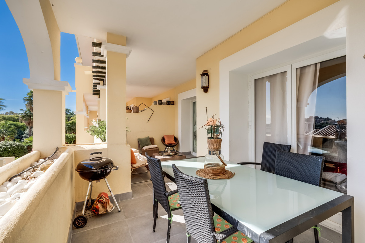 Se vende Apartamento Planta Media de 3 dormitorios en Costa Del Sol, Málaga, España