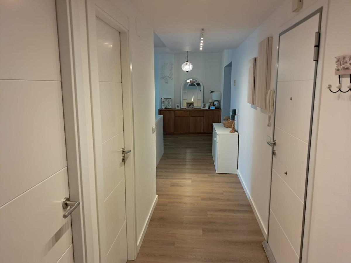 Se vende Ático de 3 dormitorios en Costa Del Sol, Cadiz, España
