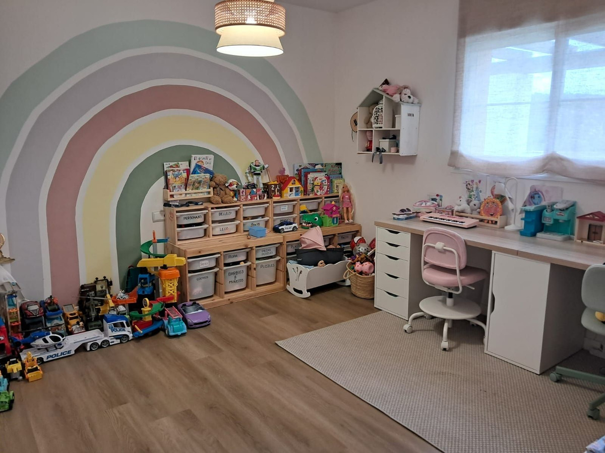 Se vende Ático de 3 dormitorios en Costa Del Sol, Cadiz, España