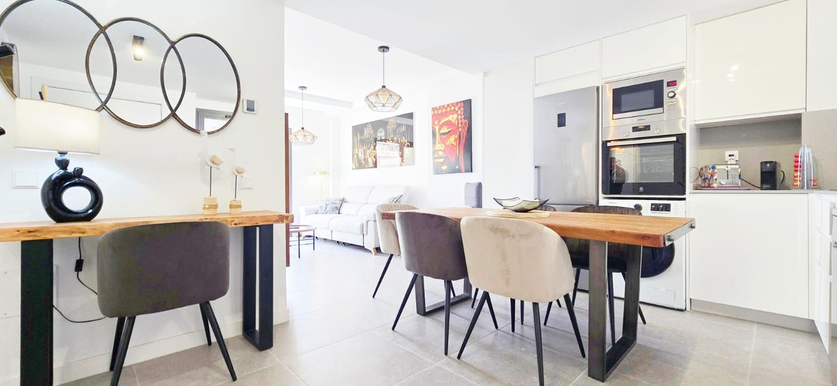 2 Bed Apartment for sale in Torremolinos Costa Del Sol, Málaga, Spain