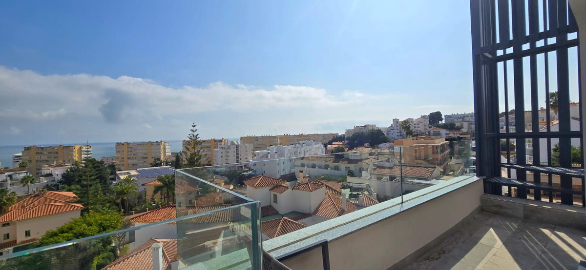 2 Bed Apartment for sale in Torremolinos Costa Del Sol, Málaga, Spain