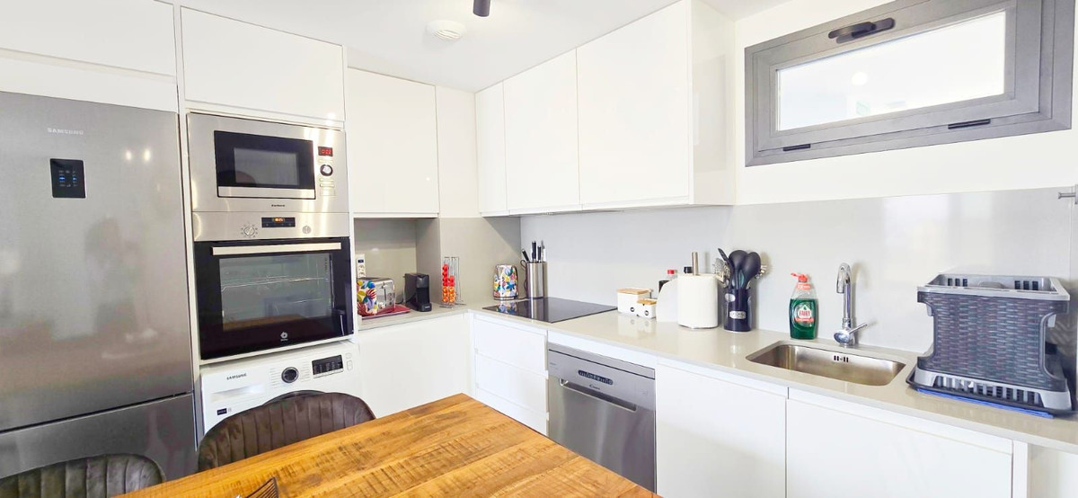 2 Bed Apartment for sale in Torremolinos Costa Del Sol, Málaga, Spain