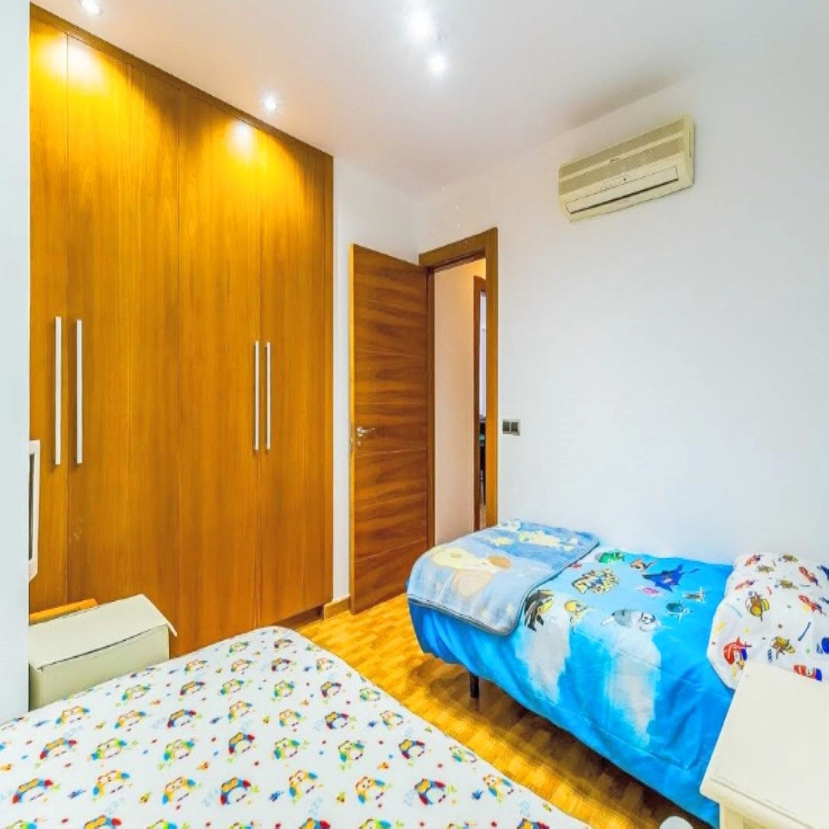 2 Bed Apartment for sale in Estepona Costa Del Sol, Málaga, Spain
