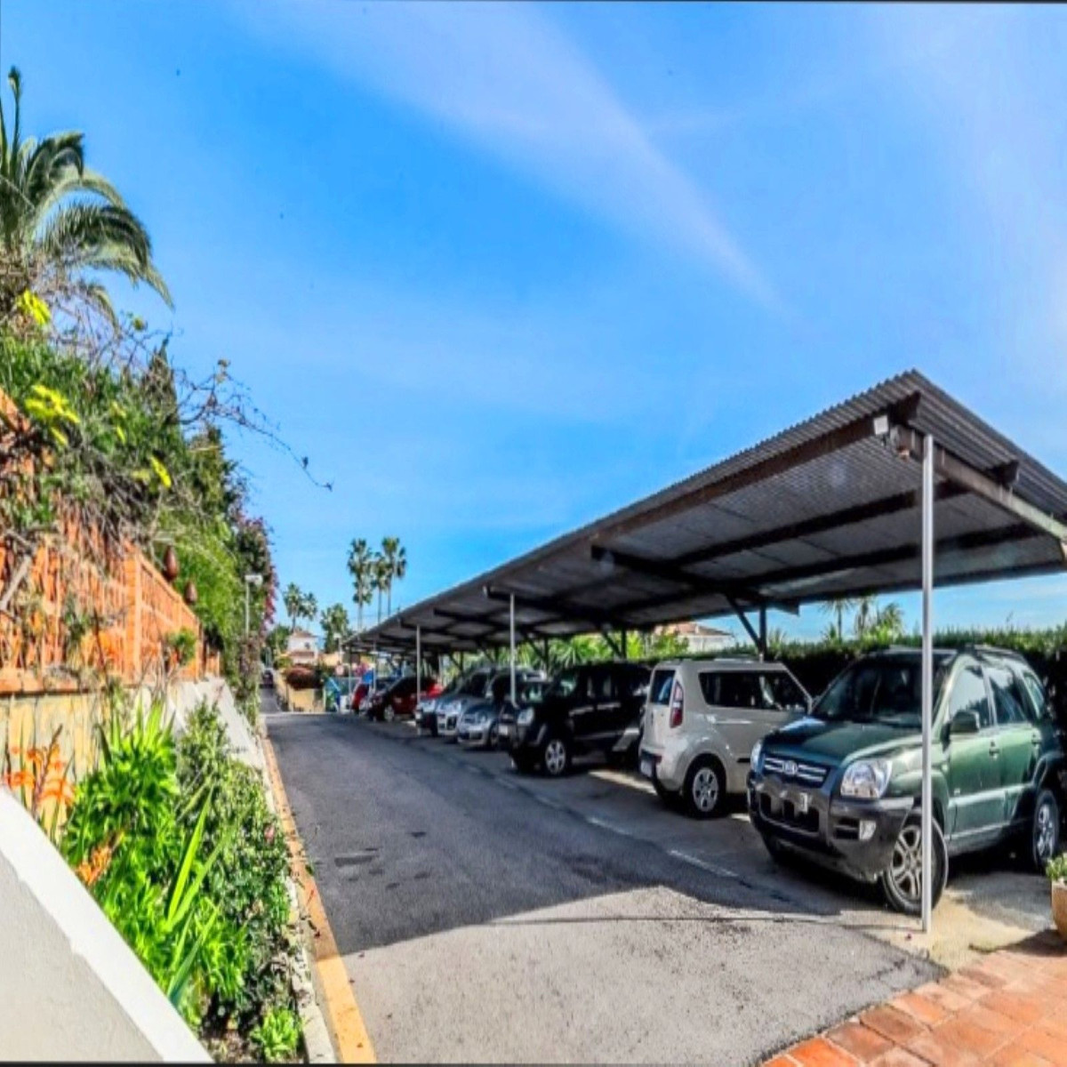 2 Bed Apartment for sale in Estepona Costa Del Sol, Málaga, Spain