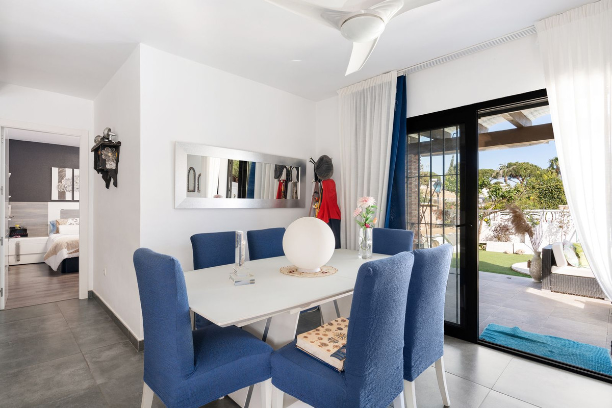 4 Bed Townhouse for sale in Calahonda Costa Del Sol, Málaga, Spain