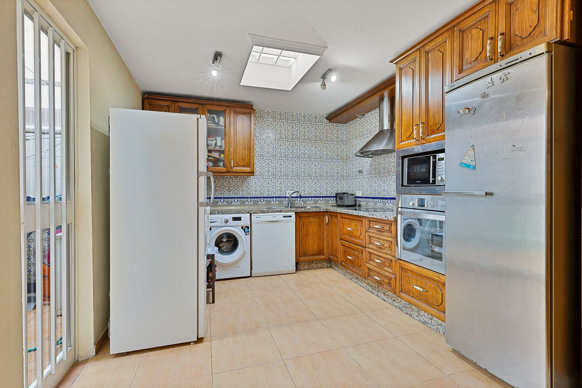 5 Bed Townhouse for sale in Mijas Costa Del Sol, Málaga, Spain