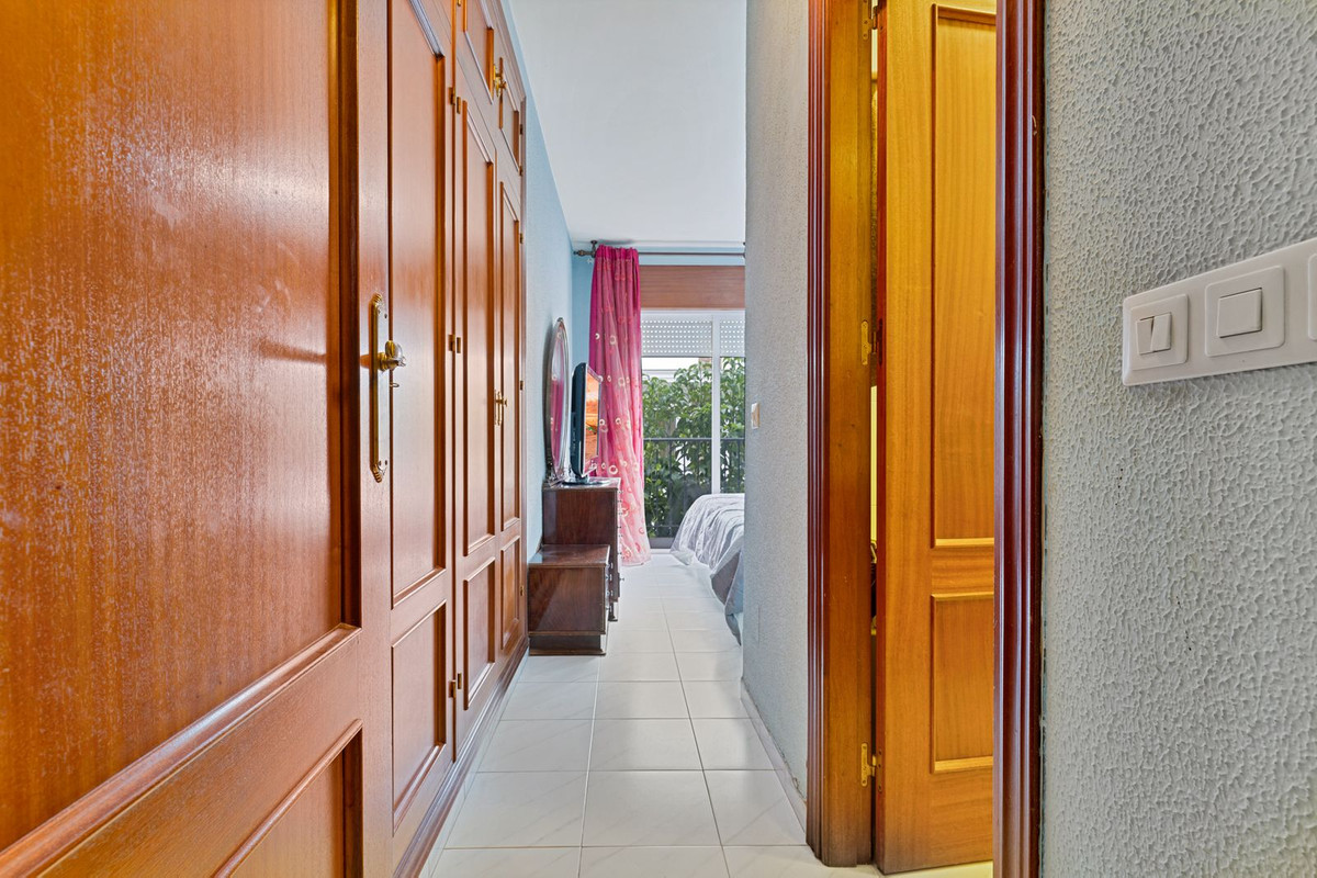 5 Bed Townhouse for sale in Mijas Costa Del Sol, Málaga, Spain