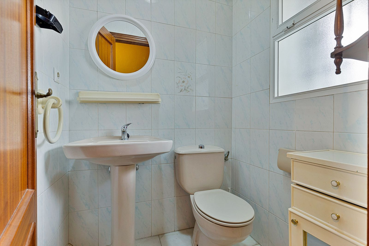 5 Bed Townhouse for sale in Mijas Costa Del Sol, Málaga, Spain