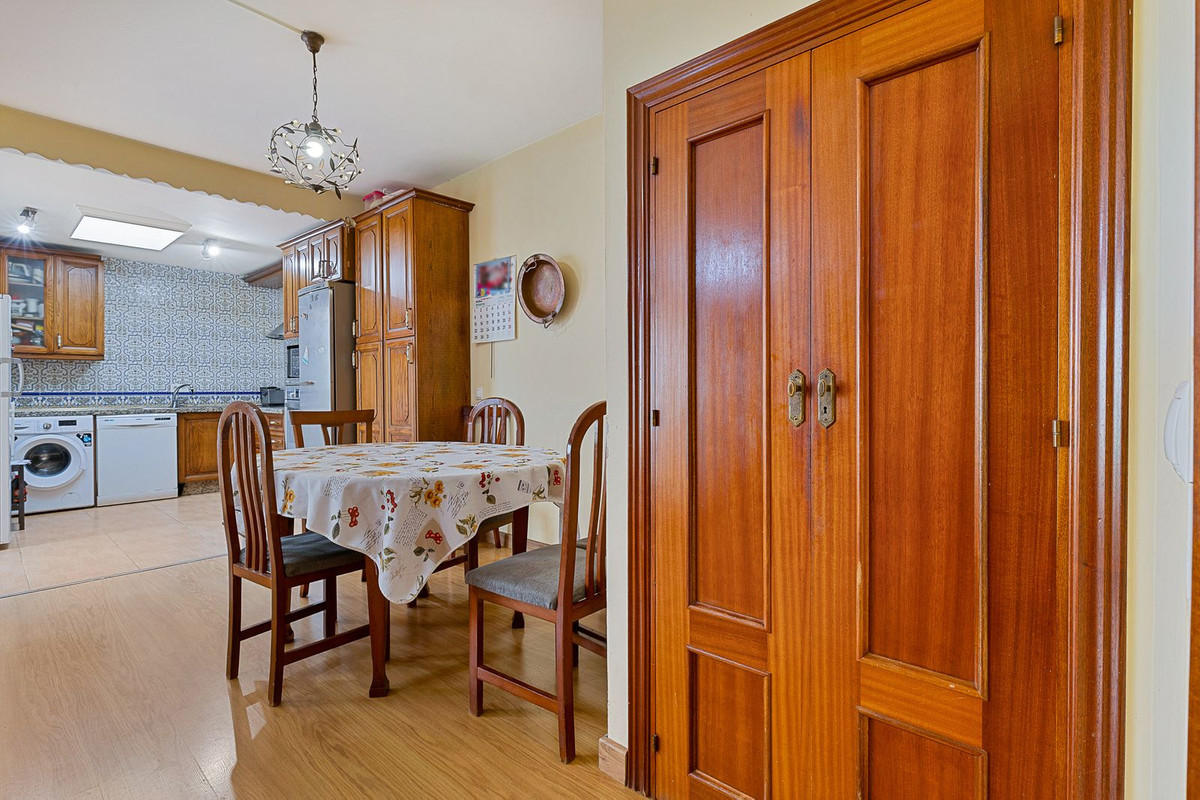 5 Bed Townhouse for sale in Mijas Costa Del Sol, Málaga, Spain