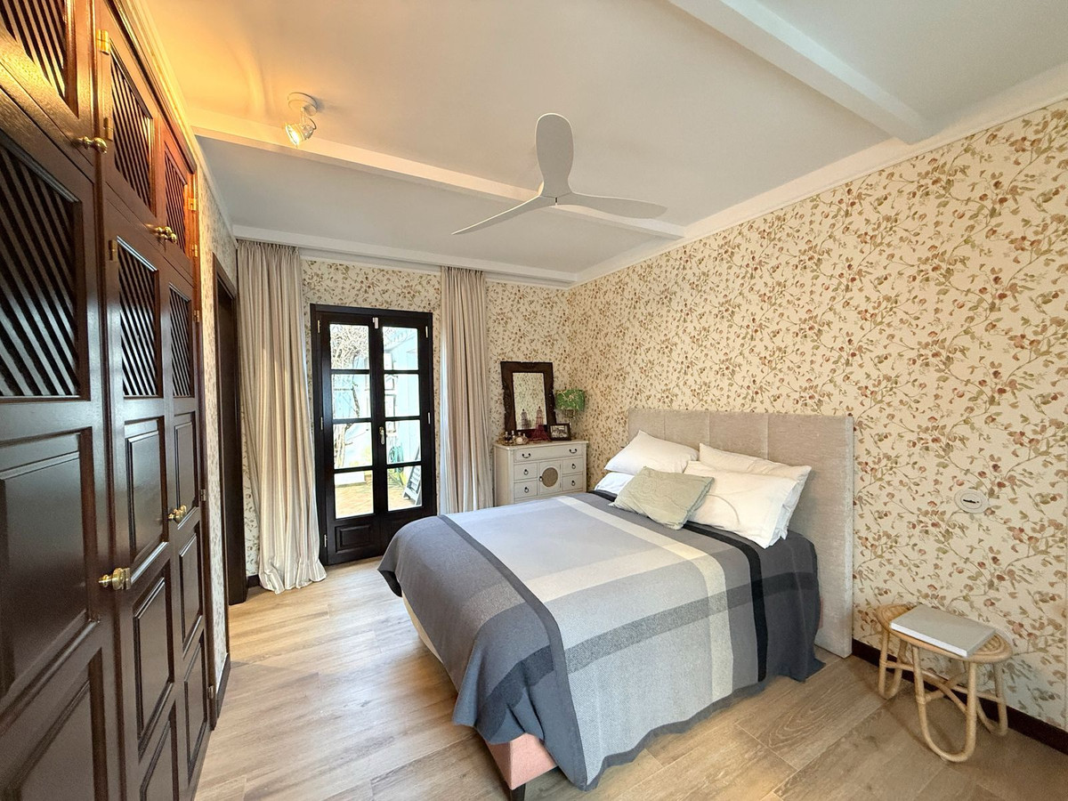 4 Bed Townhouse for sale in Marbella Costa Del Sol, Málaga, Spain