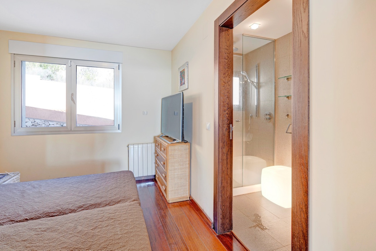 3 Bed Townhouse for sale in Les Bassetes Costa Blanca, Alicante, Spain