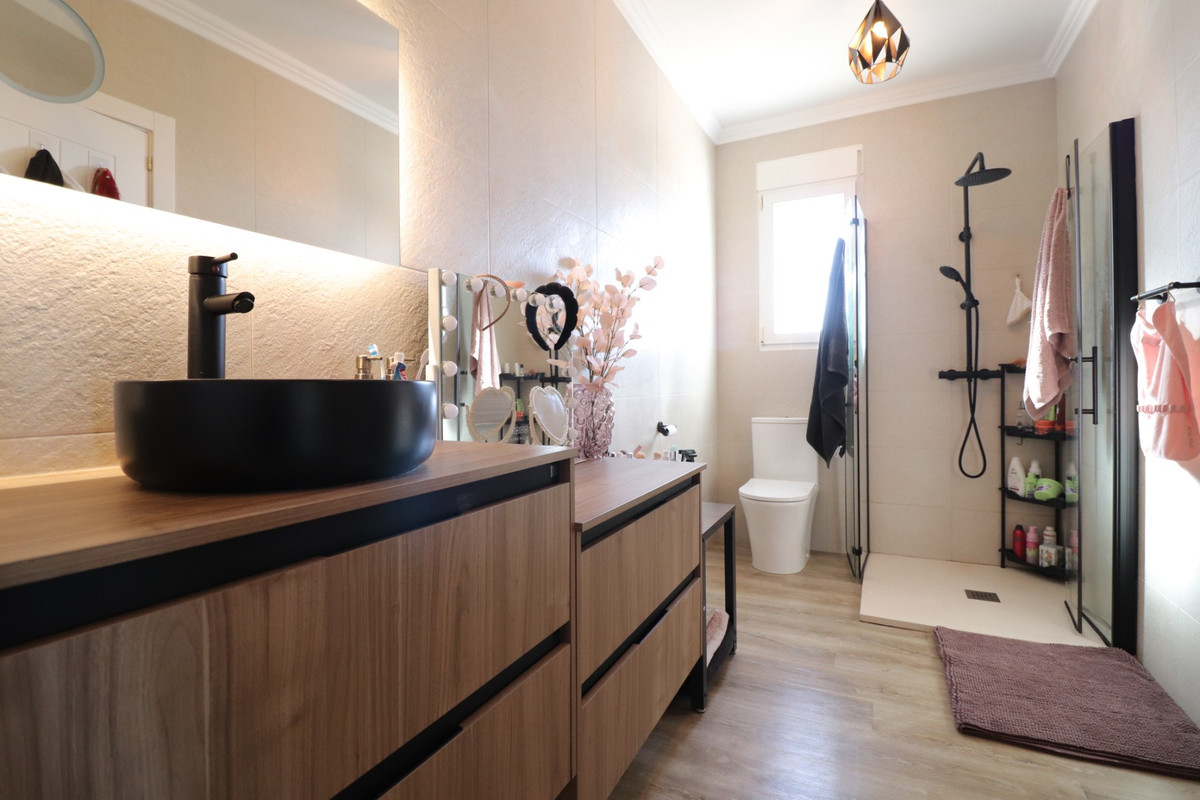3 Bed Townhouse for sale in Rojales Costa Blanca, Alicante, Spain