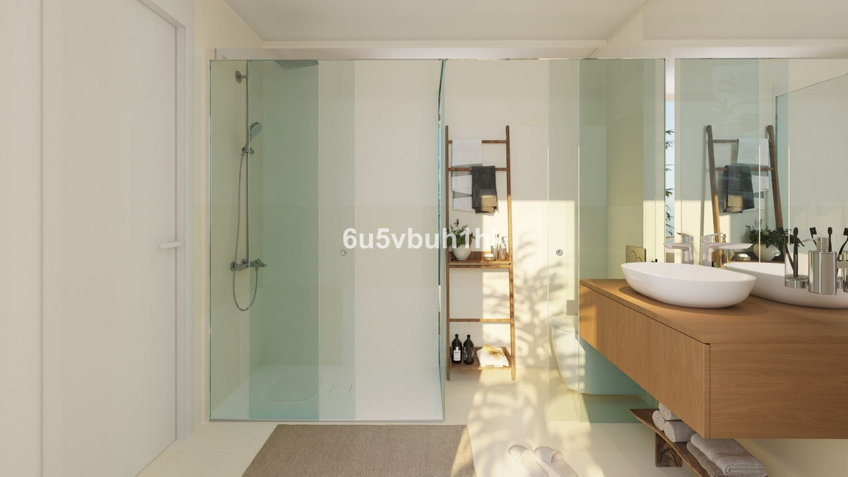 2 Bed Apartment for sale in Fuengirola Costa Del Sol, Málaga, Spain