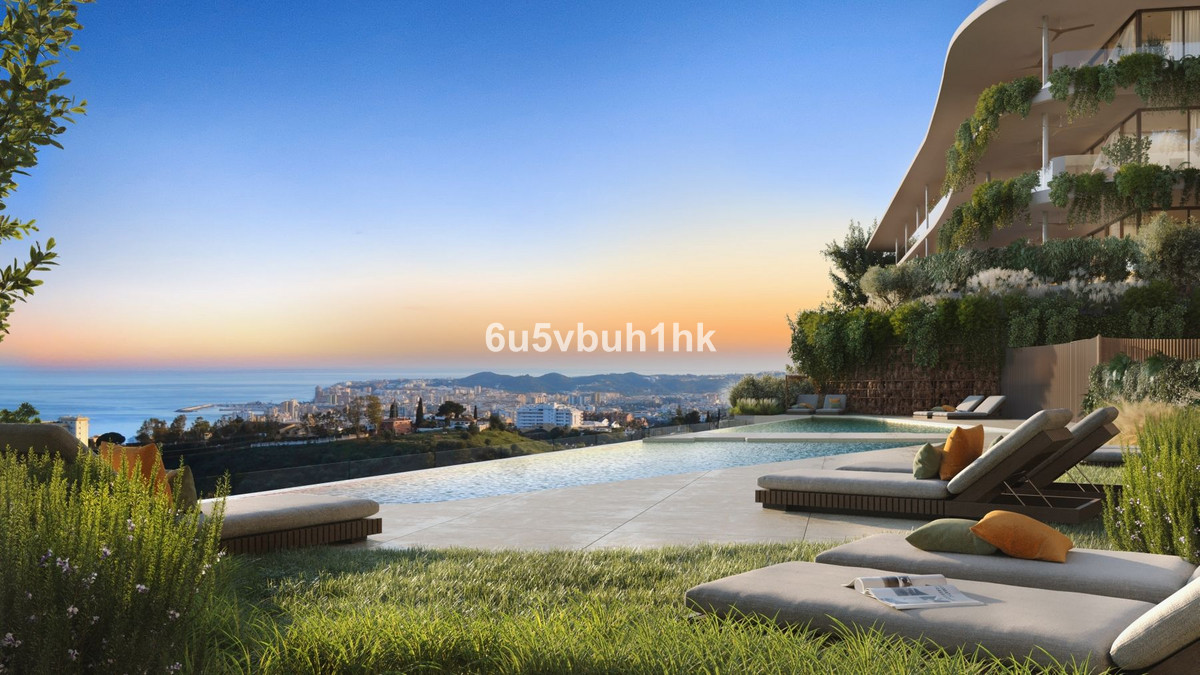 2 Bed Apartment for sale in Fuengirola Costa Del Sol, Málaga, Spain