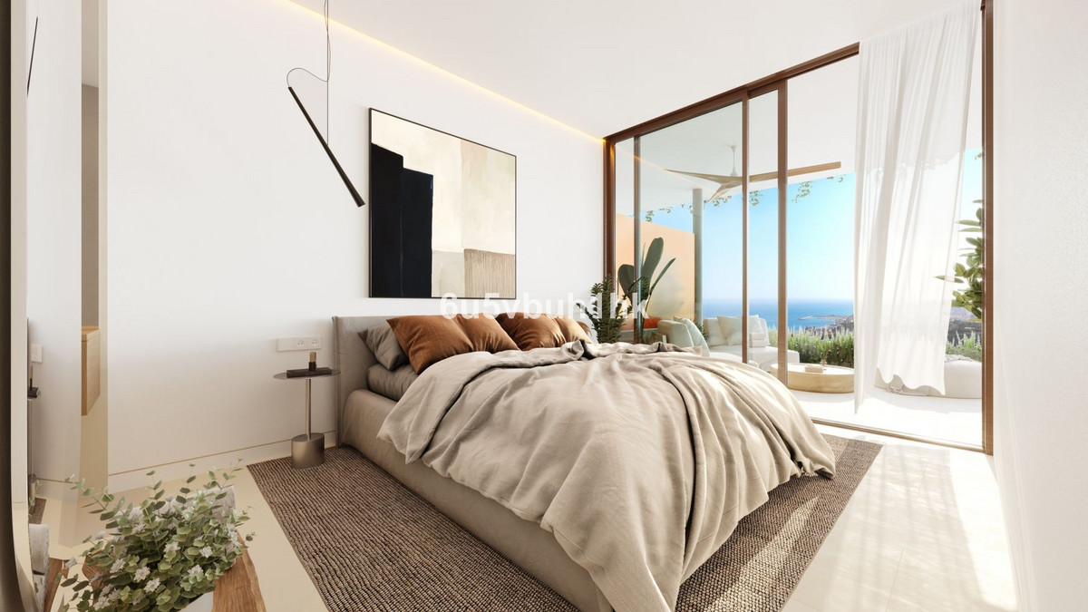 2 Bed Apartment for sale in Fuengirola Costa Del Sol, Málaga, Spain