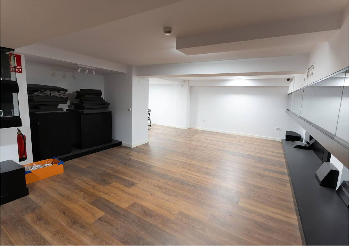 5 Bed Commercial unit for sale in Málaga Centro Costa Del Sol, Málaga, Spain