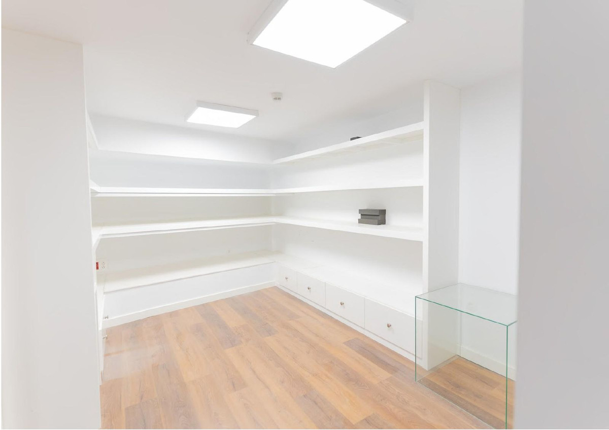 5 Bed Commercial unit for sale in Málaga Centro Costa Del Sol, Málaga, Spain