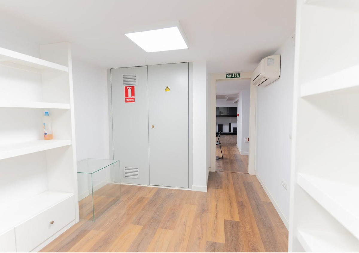 5 Bed Commercial unit for sale in Málaga Centro Costa Del Sol, Málaga, Spain