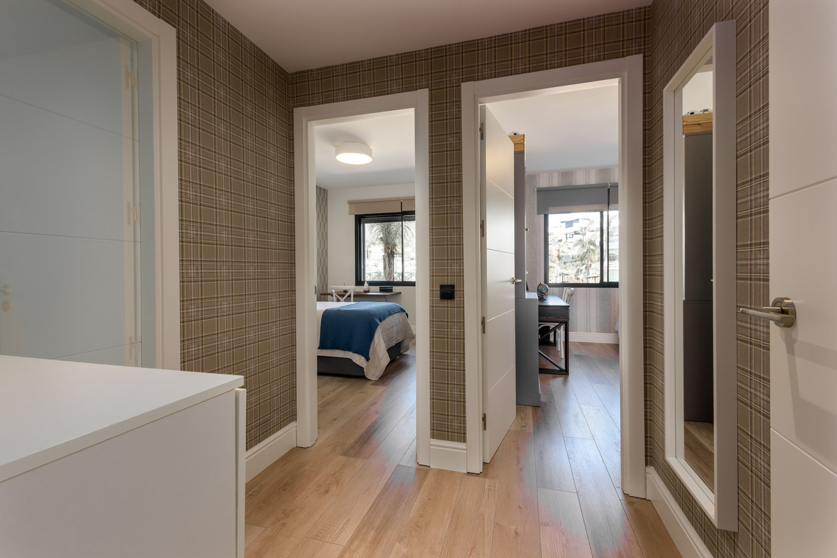 Se vende Apartamento Planta Media de 3 dormitorios en Costa Del Sol, Málaga, España