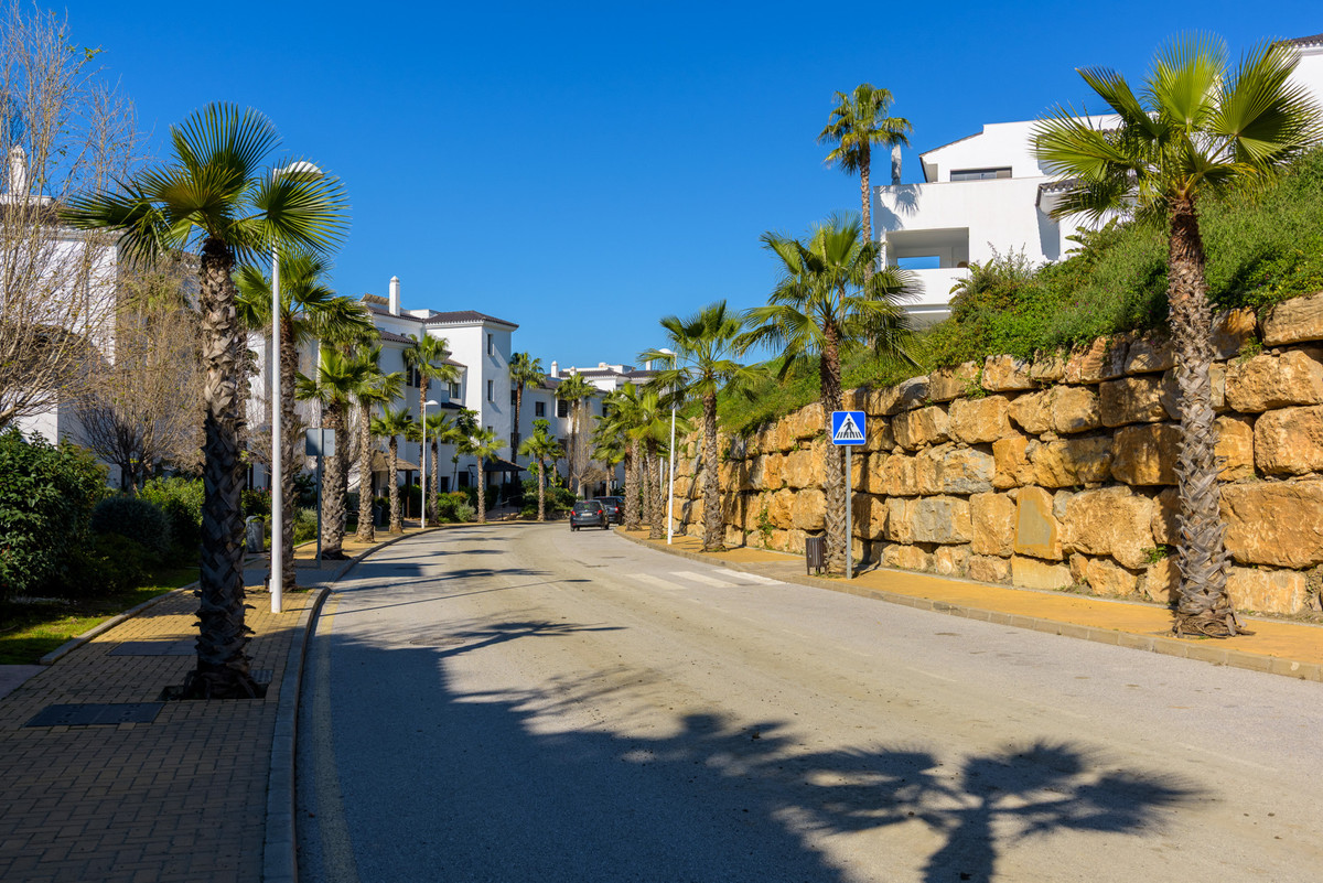Se vende Apartamento Planta Media de 3 dormitorios en Costa Del Sol, Málaga, España