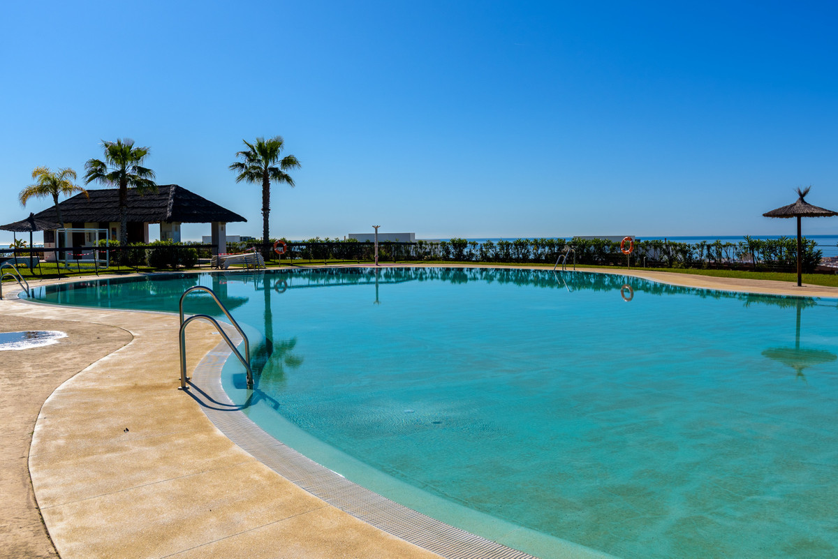 Se vende Apartamento Planta Media de 3 dormitorios en Costa Del Sol, Málaga, España