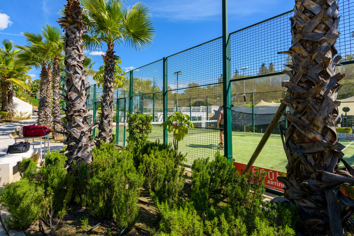Se vende Apartamento Planta Media de 3 dormitorios en Costa Del Sol, Málaga, España