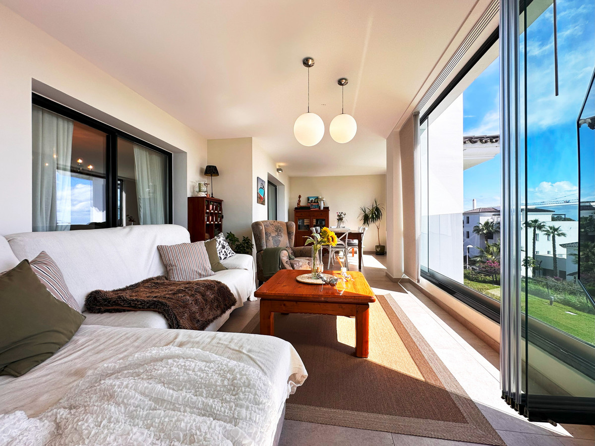 Se vende Apartamento Planta Media de 3 dormitorios en Costa Del Sol, Málaga, España