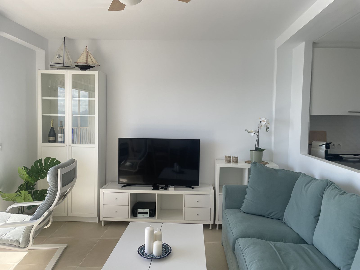 Se vende Apartamento en Planta Última de 3 dormitorios en Costa Del Sol, Málaga, España