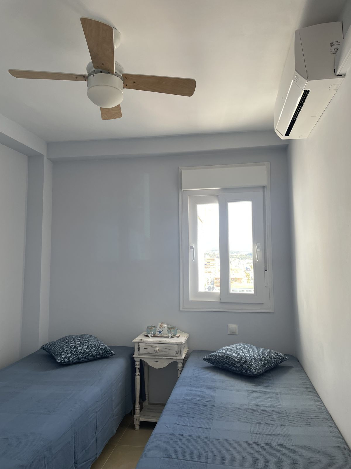 Se vende Apartamento en Planta Última de 3 dormitorios en Costa Del Sol, Málaga, España